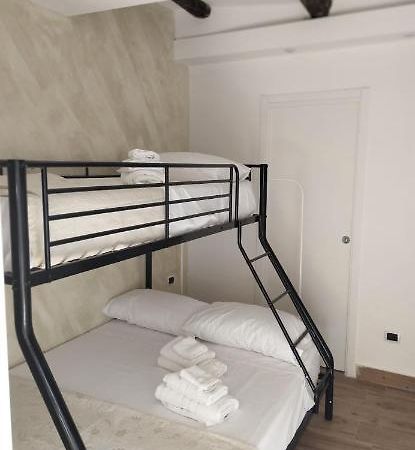 Casa Nina- Camera Capri Apartment เนเปิลส์ ภายนอก รูปภาพ